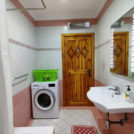 شقة Central 2 Bedroom Near Balluta Bay - Sleeps 35 People *